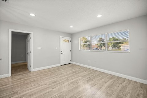 Casa en venta en Ocala, Florida, 3 dormitorios, 111.02 m2 № 1911446 - foto 7