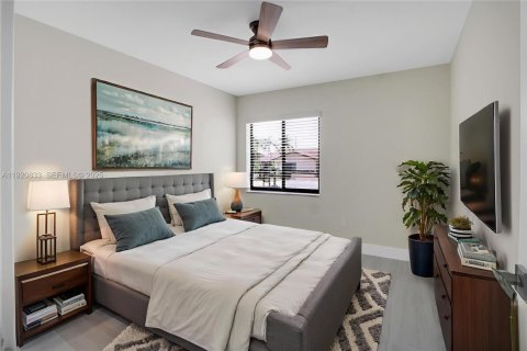 Casa en venta en Miami, Florida, 3 dormitorios, 158.86 m2 № 1976592 - foto 7