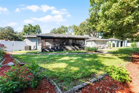 House in Sanford, Florida 3 bedrooms, 139.35 sq.m. № 1901577 - photo 23