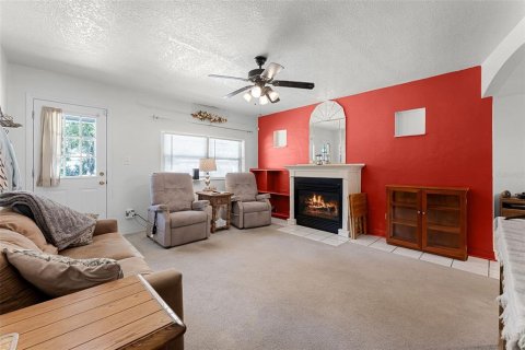 Casa en venta en Sanford, Florida, 3 dormitorios, 139.35 m2 № 1901577 - foto 8