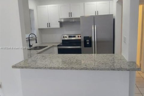 Condo à Lauderdale Lakes, Floride, 1 chambre  № 2192845