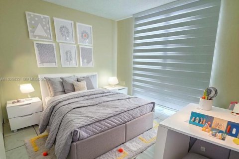 Снять в аренду кондоминиум в Майами, Флорида 2 спальни, 84.54м2, № 1988995 - фото 9