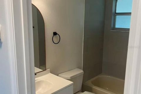 Villa ou maison à louer à Hudson, Floride: 2 chambres, 104.05 m2 № 2107474 - photo 9