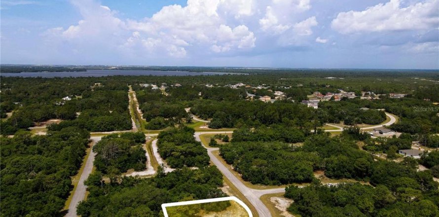 Land in Poinciana, Florida № 216741