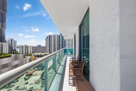 Copropriété à louer à Miami, Floride: 2 chambres, 97.36 m2 № 1891660 - photo 29