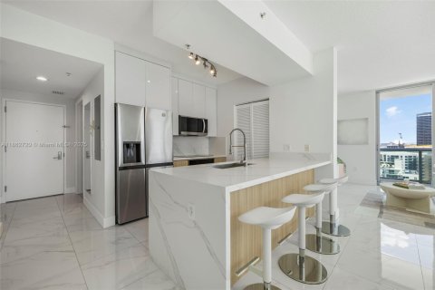 Copropriété à louer à Miami, Floride: 2 chambres, 97.36 m2 № 1891660 - photo 5