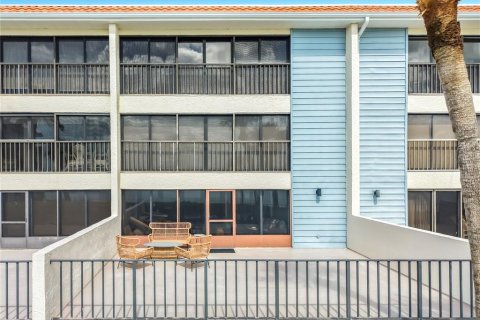 Copropriété à vendre à Englewood, Floride: 2 chambres, 99.41 m2 № 2389281 - photo 3