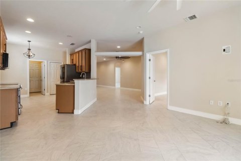 House in Melbourne, Florida 3 bedrooms, 176.7 sq.m. № 1690918 - photo 25