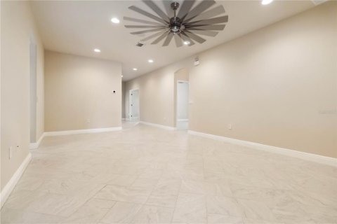 House in Melbourne, Florida 3 bedrooms, 176.7 sq.m. № 1690918 - photo 21