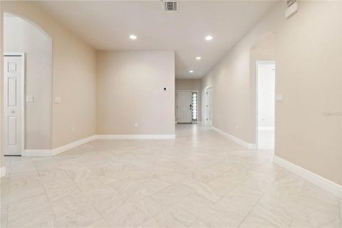 House in Melbourne, Florida 3 bedrooms, 176.7 sq.m. № 1690918 - photo 17