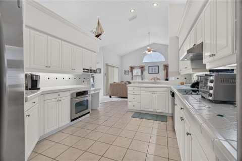 Villa ou maison à vendre à Orlando, Floride: 3 chambres, 184.23 m2 № 2413711 - photo 17
