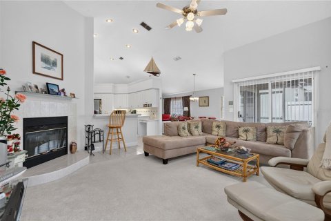 Villa ou maison à vendre à Orlando, Floride: 3 chambres, 184.23 m2 № 2413711 - photo 22