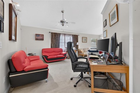 Villa ou maison à vendre à Orlando, Floride: 3 chambres, 184.23 m2 № 2413711 - photo 25