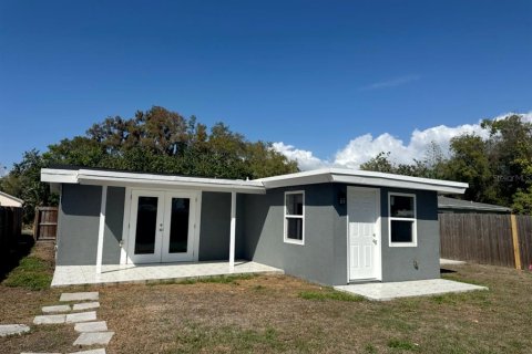 Casa en venta en Gulfport, Florida, 3 dormitorios, 127.46 m2 № 2204951 - foto 2