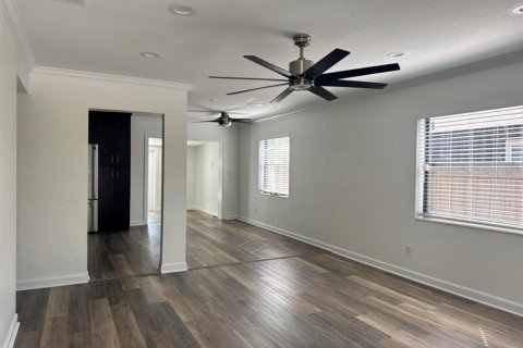 Casa en venta en Gulfport, Florida, 3 dormitorios, 127.46 m2 № 2204951 - foto 9