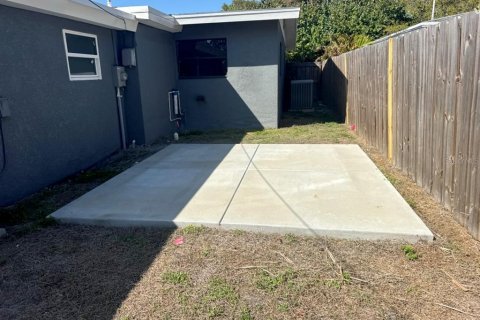 Casa en venta en Gulfport, Florida, 3 dormitorios, 127.46 m2 № 2204951 - foto 7