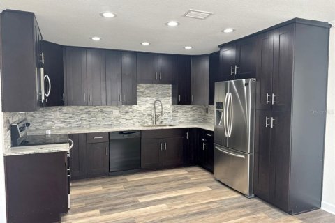 Casa en venta en Gulfport, Florida, 3 dormitorios, 127.46 m2 № 2204951 - foto 11