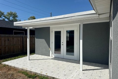 Casa en venta en Gulfport, Florida, 3 dormitorios, 127.46 m2 № 2204951 - foto 8