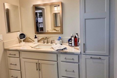 House in The Villages, Florida 3 bedrooms, 172.89 sq.m. № 1888692 - photo 28
