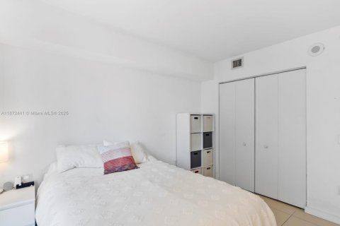 Купить кондоминиум в Майами, Флорида 2 спальни, 94.39м2, № 2035431 - фото 17