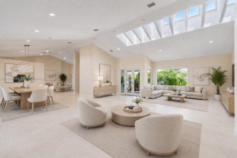 House in Palmetto Bay, Florida 5 bedrooms, 332.78 sq.m. № 2087206 - photo 6