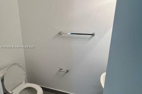 Townhouse in Oakland Park, Florida 2 bedrooms, 113.81 sq.m. № 1926480 - photo 18