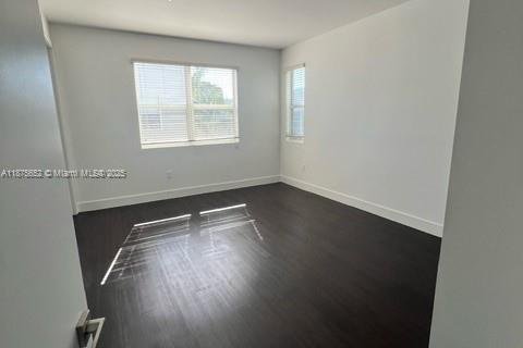 Townhouse in Oakland Park, Florida 2 bedrooms, 113.81 sq.m. № 1926480 - photo 12