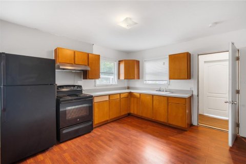 Villa ou maison à louer à Saint Petersburg, Floride: 3 chambres, 71.35 m2 № 2106496 - photo 17