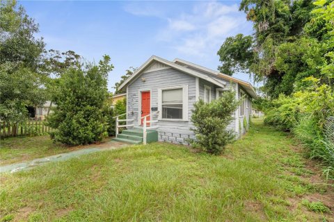 Villa ou maison à louer à Saint Petersburg, Floride: 3 chambres, 71.35 m2 № 2106496 - photo 2