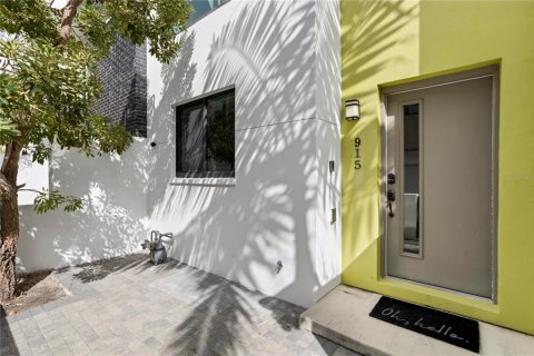 Touwnhouse à louer à Saint Petersburg, Floride: 2 chambres, 147.71 m2 № 2425359 - photo 3