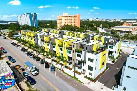 Touwnhouse à louer à Saint Petersburg, Floride: 2 chambres, 147.71 m2 № 2425359 - photo 23
