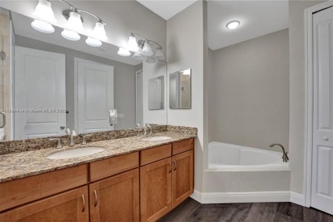 Casa en venta en Parkland, Florida, 4 dormitorios, 170.85 m2 № 1947789 - foto 18