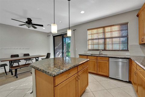 Casa en venta en Parkland, Florida, 4 dormitorios, 170.85 m2 № 1947789 - foto 6