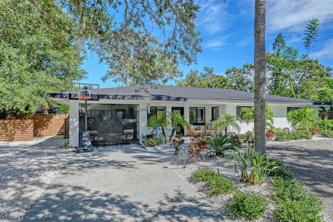 Casa en venta en Sarasota, Florida, 3 dormitorios, 172.71 m2 № 2427357 - foto 4