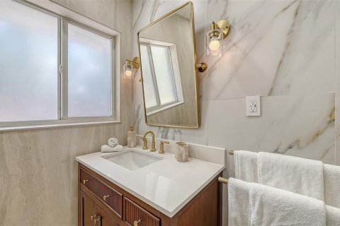 Casa en venta en Sarasota, Florida, 3 dormitorios, 172.71 m2 № 2427357 - foto 28