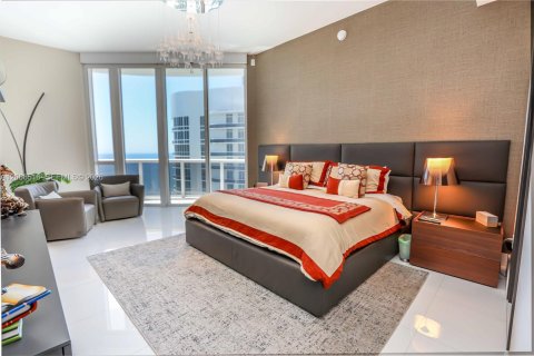 Condo in Sunny Isles Beach, Florida, 3 bedrooms № 2090973 - photo 29