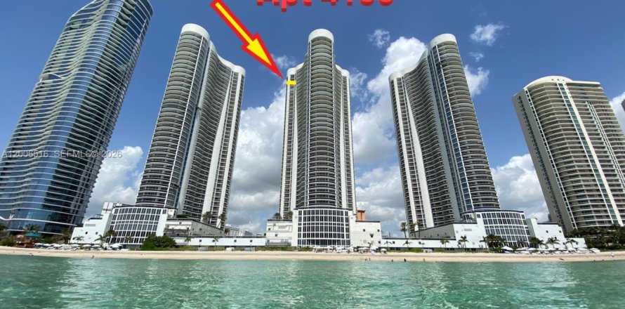 Condo in Sunny Isles Beach, Florida, 3 bedrooms № 2090973