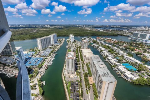 Condo in Sunny Isles Beach, Florida, 3 bedrooms № 2090973 - photo 26