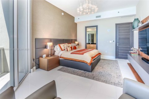 Condo in Sunny Isles Beach, Florida, 3 bedrooms № 2090973 - photo 30