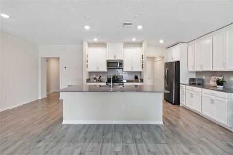 Villa ou maison à vendre à Mount Dora, Floride: 4 chambres, 171.87 m2 № 1665742 - photo 11