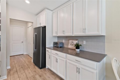 Villa ou maison à vendre à Mount Dora, Floride: 4 chambres, 171.87 m2 № 1665742 - photo 17