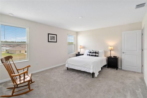 Villa ou maison à vendre à Mount Dora, Floride: 4 chambres, 171.87 m2 № 1665742 - photo 19