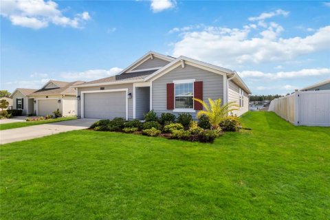 Villa ou maison à vendre à Mount Dora, Floride: 4 chambres, 171.87 m2 № 1665742 - photo 2