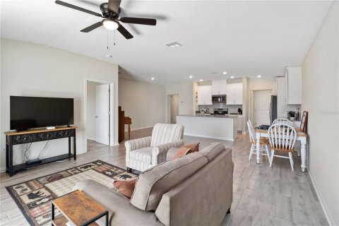 Villa ou maison à vendre à Mount Dora, Floride: 4 chambres, 171.87 m2 № 1665742 - photo 14