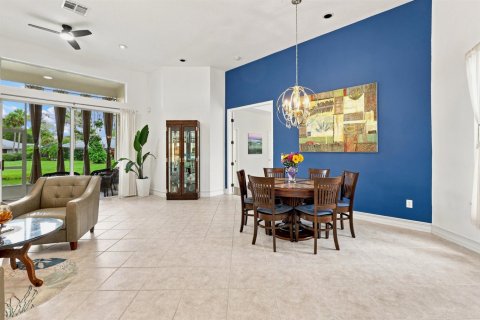 House in Port St. Lucie, Florida 3 bedrooms, 207.26 sq.m. № 2351096 - photo 19