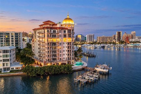 Copropriété à vendre à Sarasota, Floride: 4 chambres, 502.79 m2 № 2388822 - photo 2
