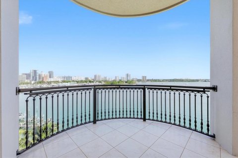 Copropriété à vendre à Sarasota, Floride: 4 chambres, 502.79 m2 № 2388822 - photo 20