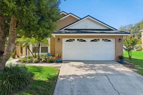 Villa ou maison à Apopka, Floride 3 chambres, 116.96 m2 № 2319067