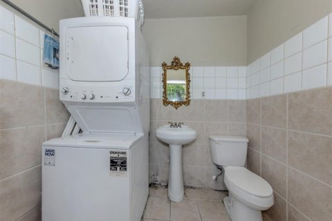 Купить виллу или дом в Норт-Порт, Флорида 4 комнаты, 71.26м2, № 1886980 - фото 12