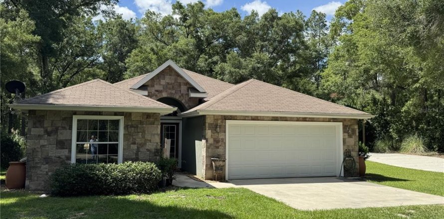 Casa en Ocala, Florida 3 dormitorios, 146.6 m2 № 2121139